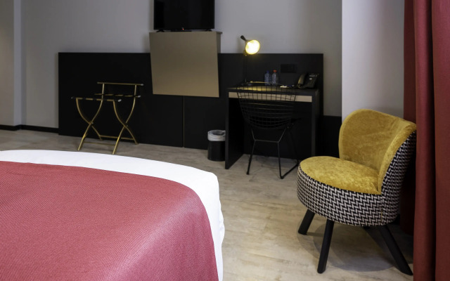 Amory Hotel