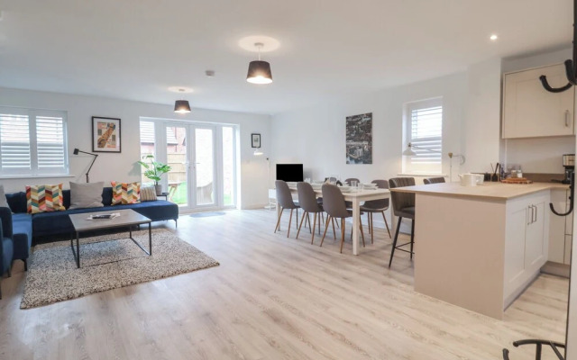 Inishnee House