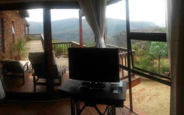 Acra Retreat Mountain View Lodge