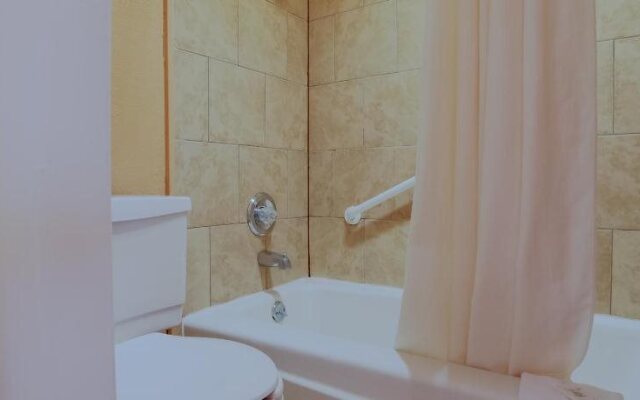 Lakeview Inn - Kingston