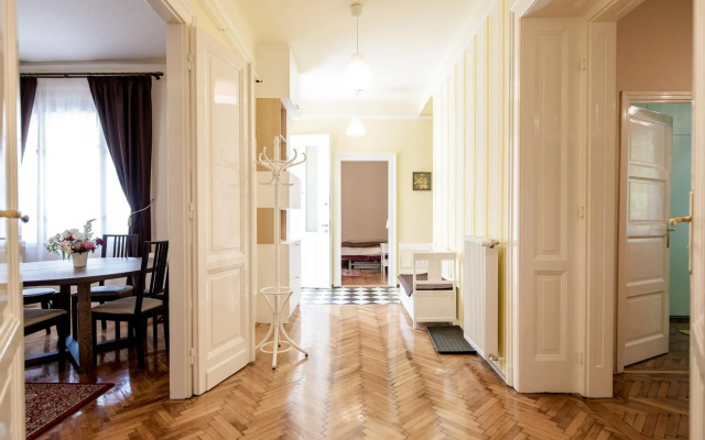 Gellért Family Suite