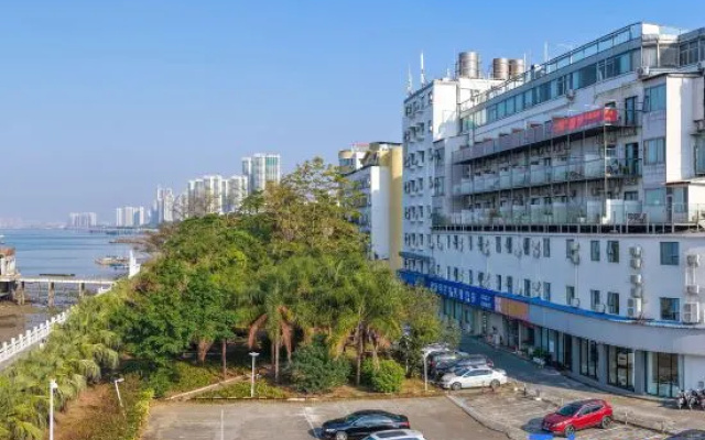 Beihai Yihai Qingcheng Seaview Hotel (Old Street Underwater World Shop) – Outside – Beihai
