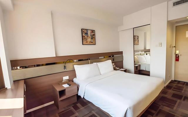 Travelodge Kowloon