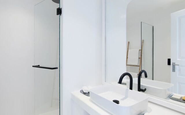 Mykonos Blu, A Grecotel Resort To Live