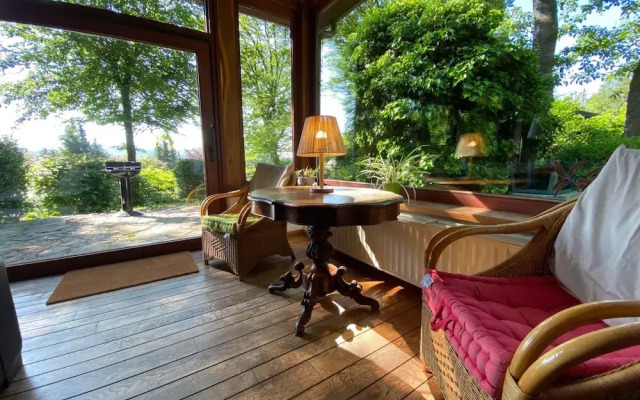 Charming Holiday Home With Garden