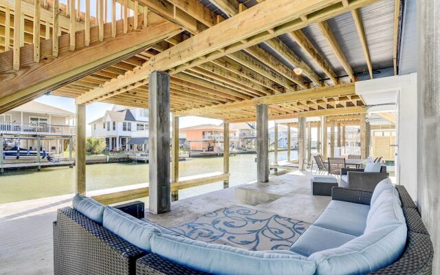 Private Dock & Patio: Waterfront Galveston Retreat