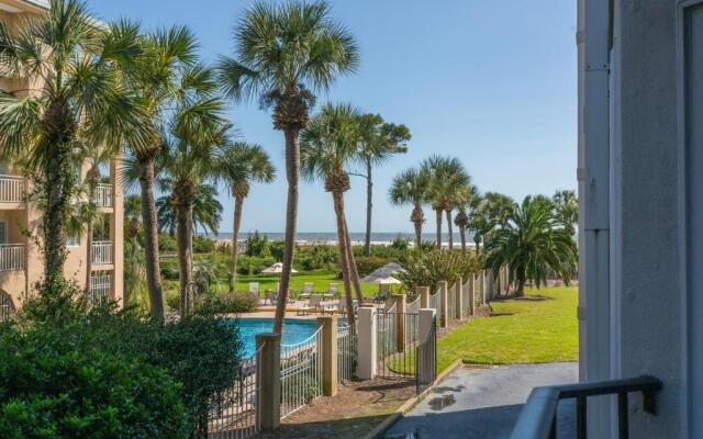 Beach Club # 108