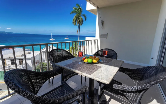 Montego Bay Club Apartments