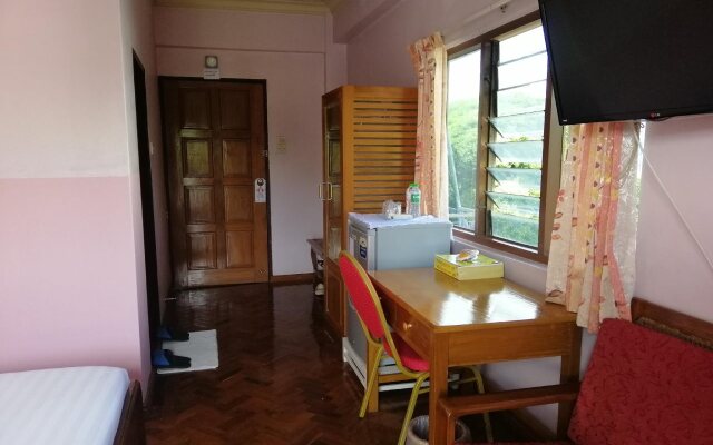 Queen Shin Saw Pu Hotel