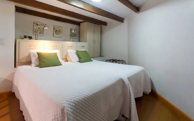 Penthouse Lodge B&B