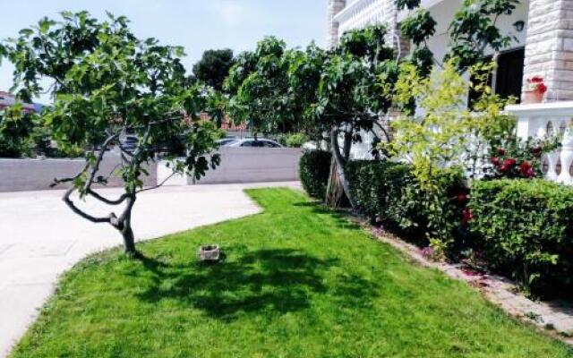 Apartments Tiho&marija