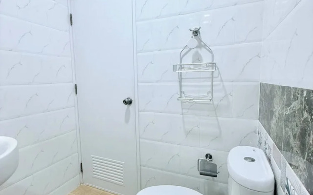 Minimalist Townhome Stay
