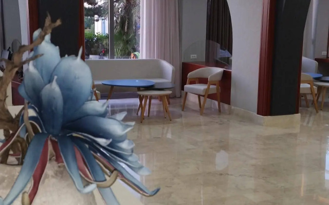 Belair Beach Hotel