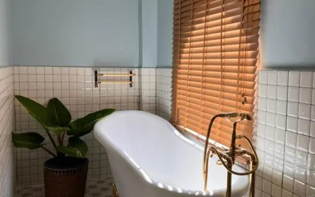 Eden Hotel Bangsaen
