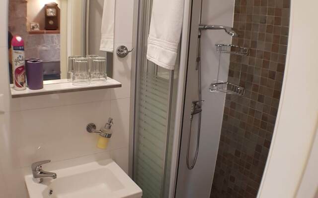 Jes boutique rooms