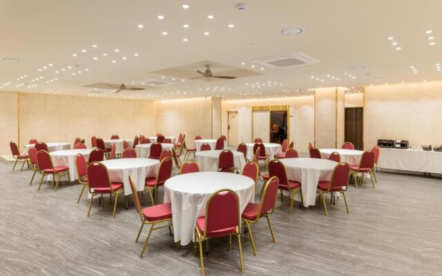 Hotel The Grang Seogwipo