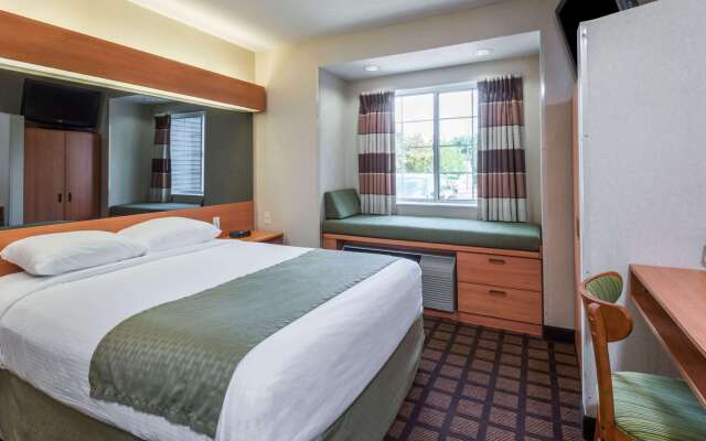 Microtel Inn & Suites by Wyndham Uncasville Casino Area