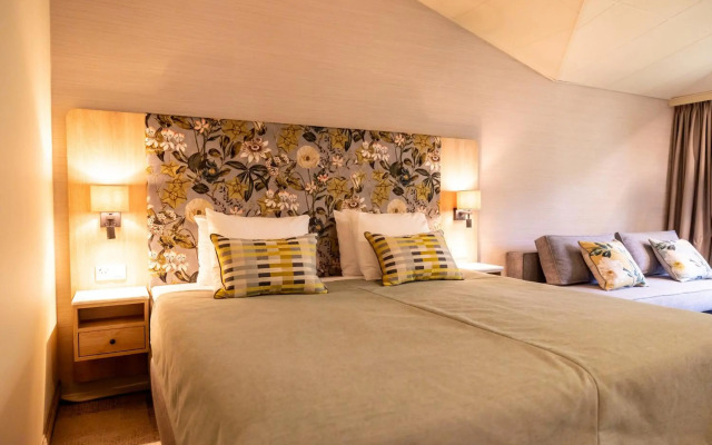 Parkhotel Tjaarda