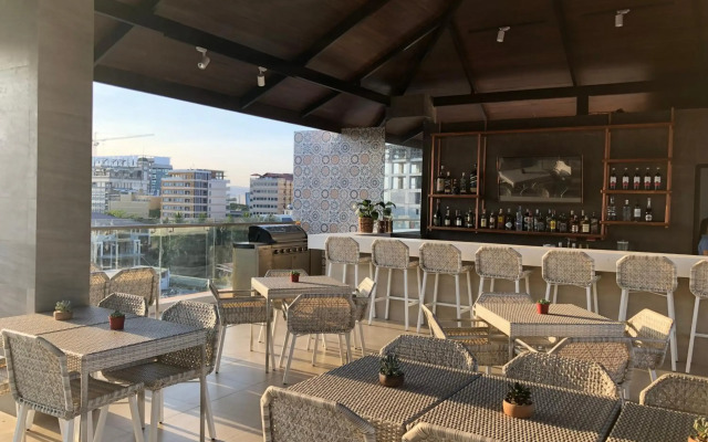 Apollonia Royale Hotel