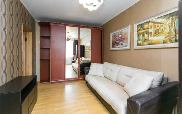 Апартаменты на ул. Краснопрудной, 1