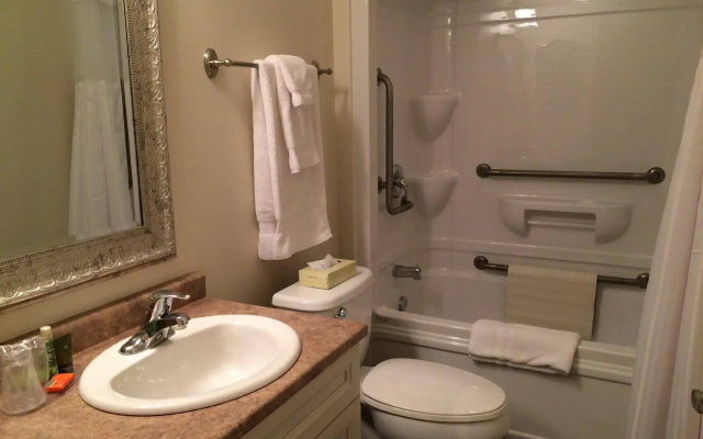 Balsam Suites Boutique Inn & Residence