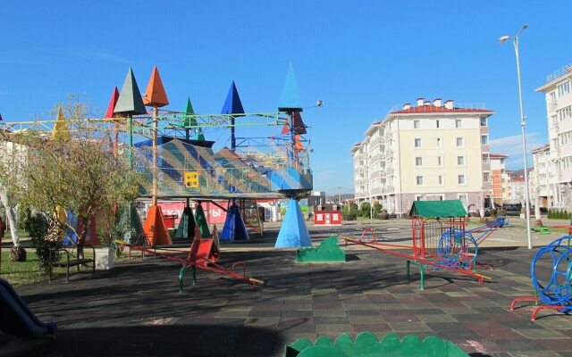 Apartment on Bulvar Nadezhd Apt. 306