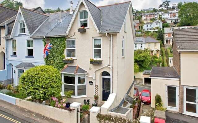 Anchor House