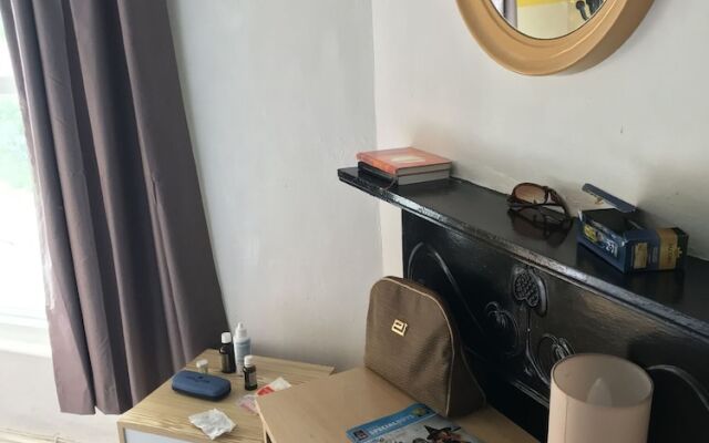 Harlow International Hostel