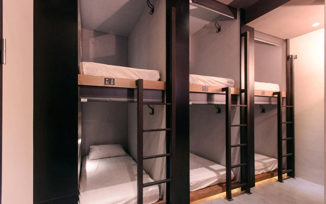 Kiwi Express Hotel - Taichung Station Branch II