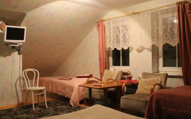 Aikarali Home Accommodation