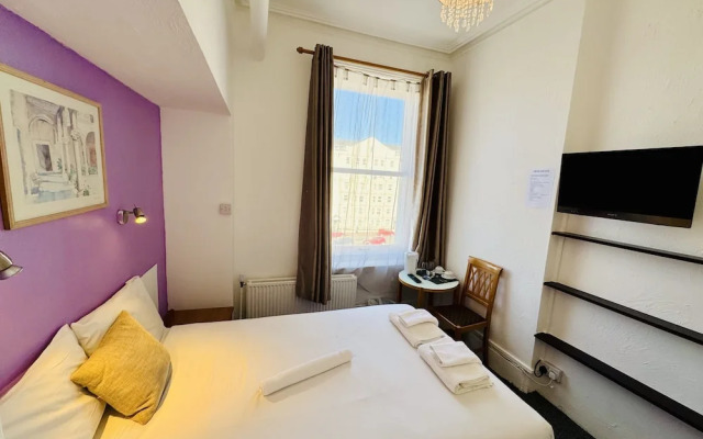 Carlton Courth Hotel Eastbourne