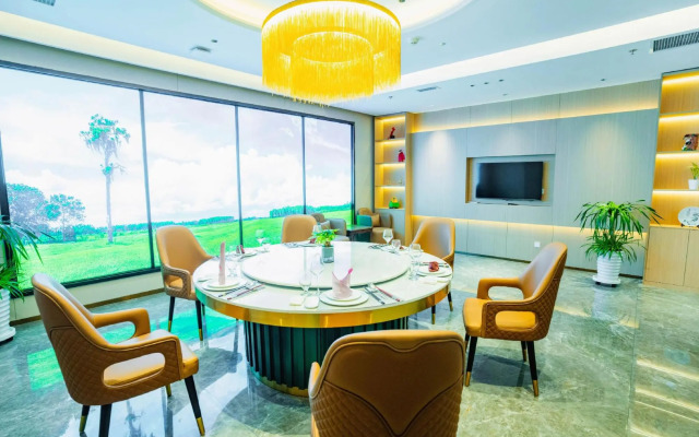 Baishan Hotel