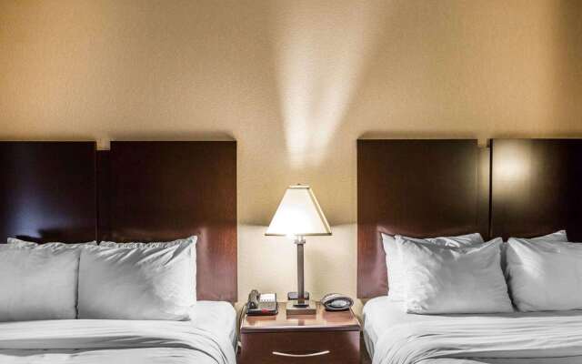 Comfort Suites Whitsett - Greensboro East