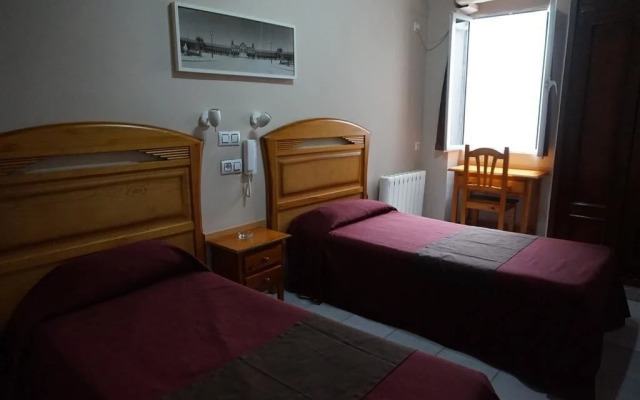 Hostal Alamare