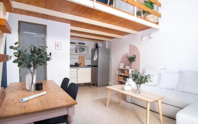 Meir's Artist Studio