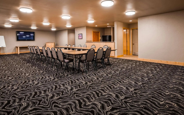 Best Western Ponderosa Lodge