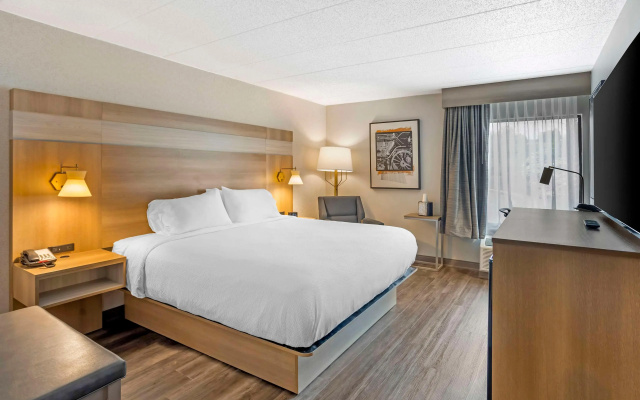 Best Western Plus Heritage Rail Inn & Suites