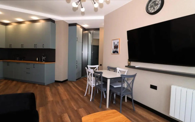 Luxurious 3br Apartment W Stunning Views