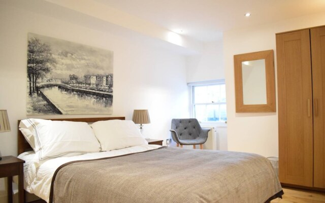 2 Bedroom Apartment Near Grafton Street