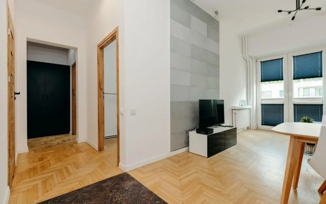 ShortStayPoland Grzybowska B16