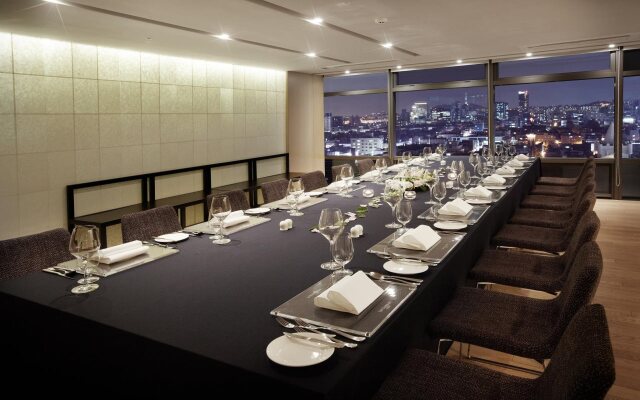 The Classic 500 Pentaz Executive Residence