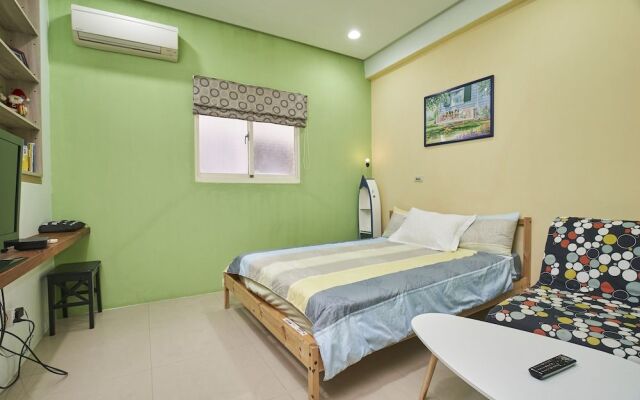 City Corner B&B