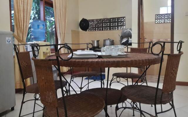 Villa Aquarius Orange