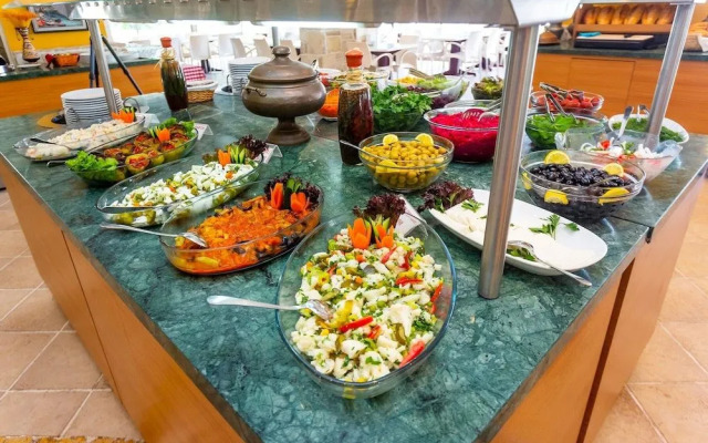 Ladonia Onderhan Hotel - All Inclusive