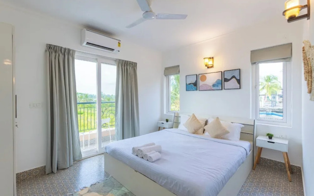 Palm Retreat 1BHK Pool & Field Views