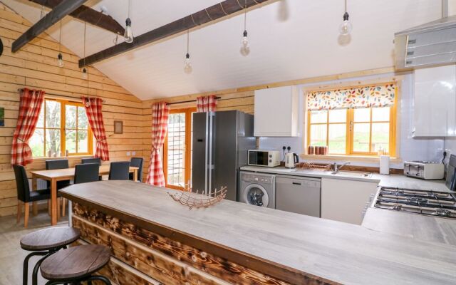 The Paddock, Llanbrynmair