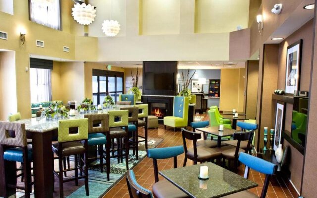 Hampton Inn & Suites Farmington