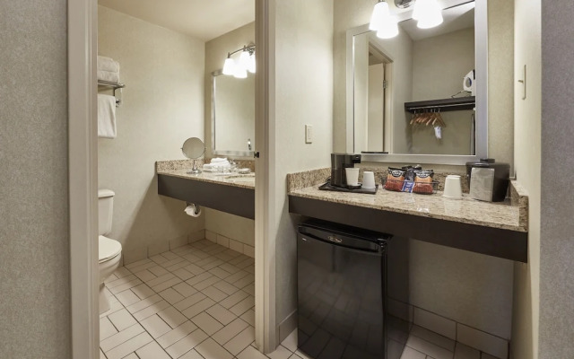 Travelway Inn Sudbury