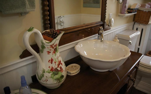 Bondy House Bed & Breakfast