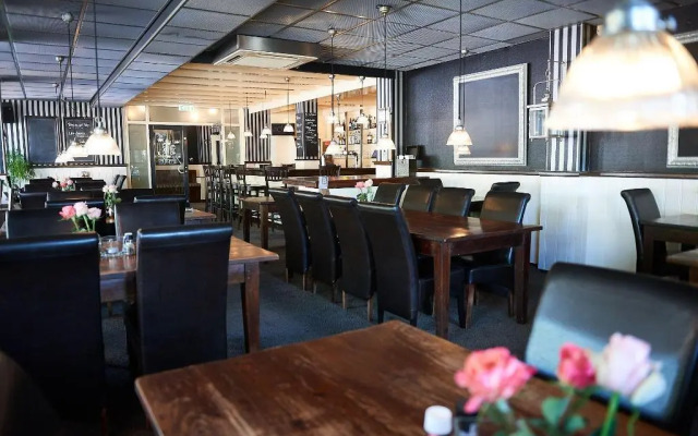 Hotel de Jonge Heertjes